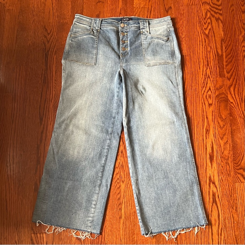 NYDJ Teresa Button Fly Raw Hem Ankle Wide Leg Jeans in Clean Clayburn, Size 12